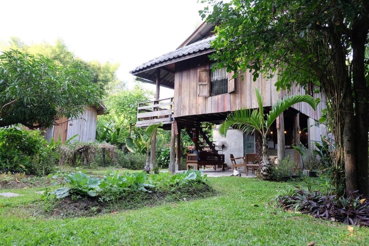 Bed and Breakfast Lanna House Lanna Hut Chiangmai Chiang Mai Zewnętrze zdjęcie